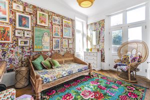 Photo 11- click for photo gallery